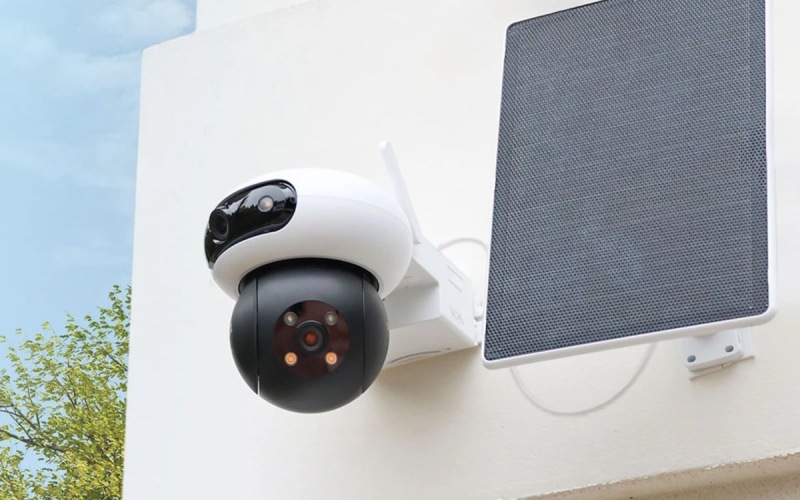 camera năng lượng mặt trời